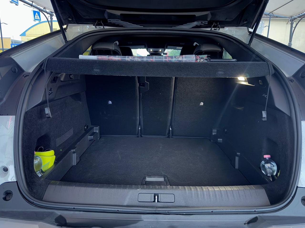 Peugeot 3008 Allure 1.2 136/145 MHEV #8709