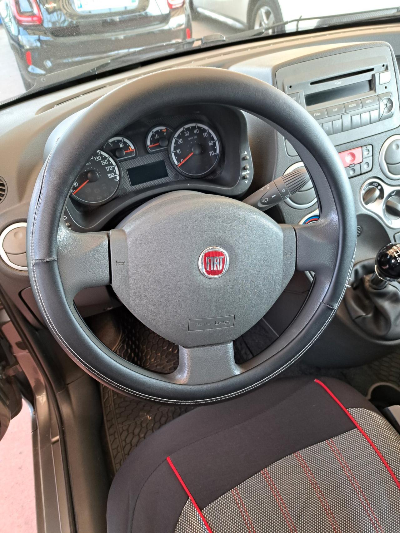 Fiat Panda 1.3 M.JET 4x4 CON GANCIO TRAINO