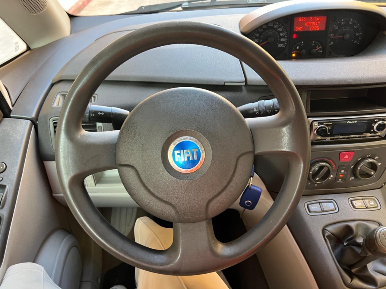 Fiat Idea 1.3 Multijet 16V Dynamic