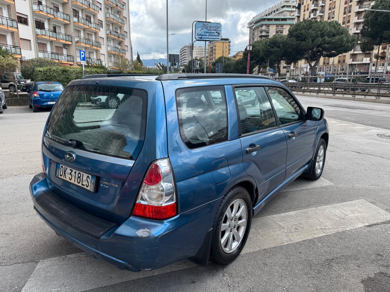 Subaru Forester 2.0 16V AUT. GPL 4X4