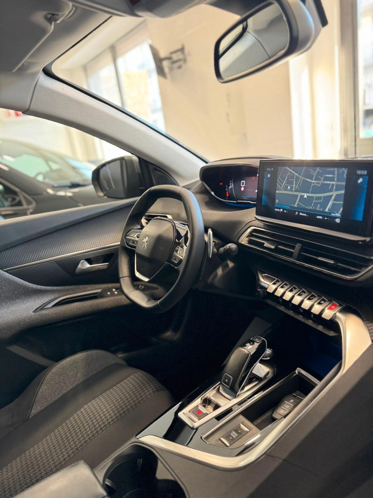 Peugeot 3008 BlueHDi 130 S&S EAT8 Active Business