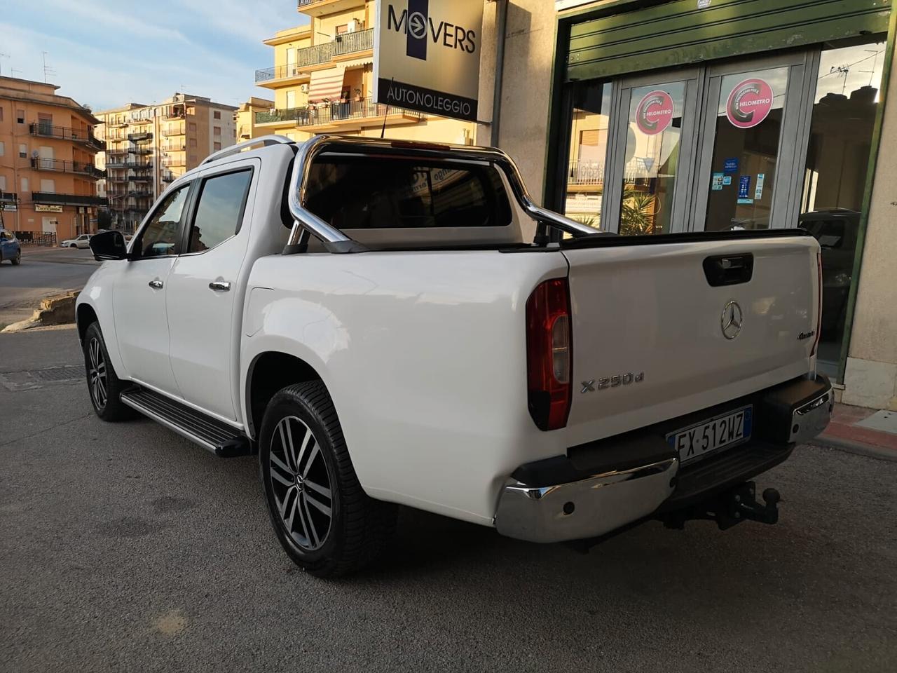 Mercedes-benz Classe X 250d 4Matic 2019 Autocarro