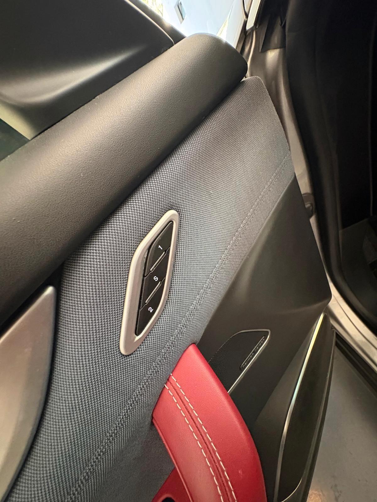 Maserati Levante V6 Diesel 275 CV AWD Granlusso