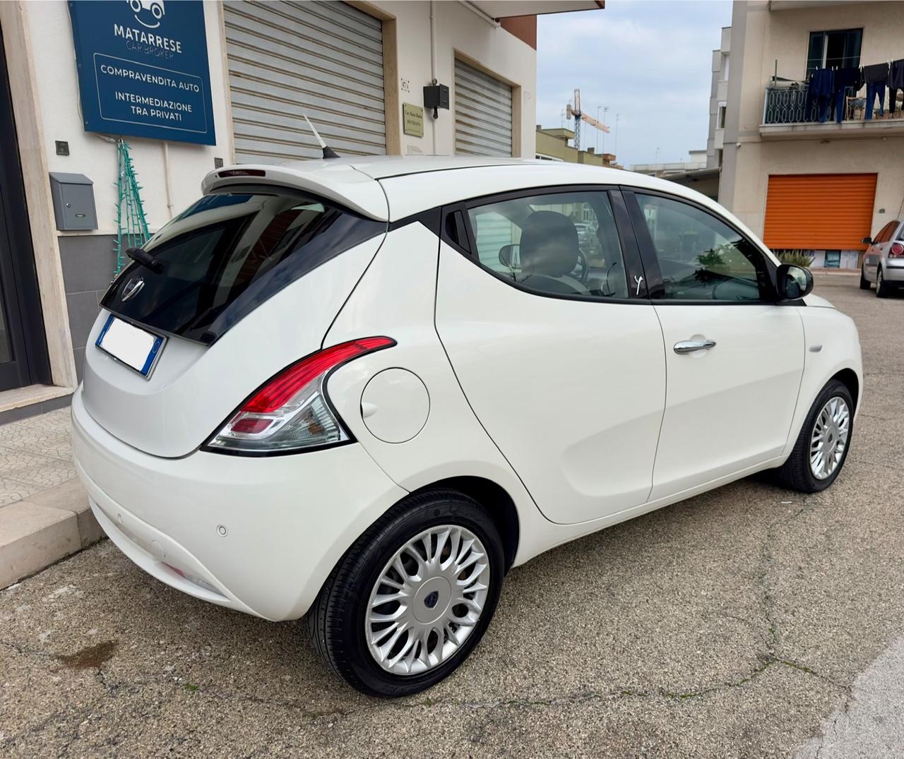 Lancia Ypsilon 1.3 MJT 16V 95 CV 5 porte S&S Gold