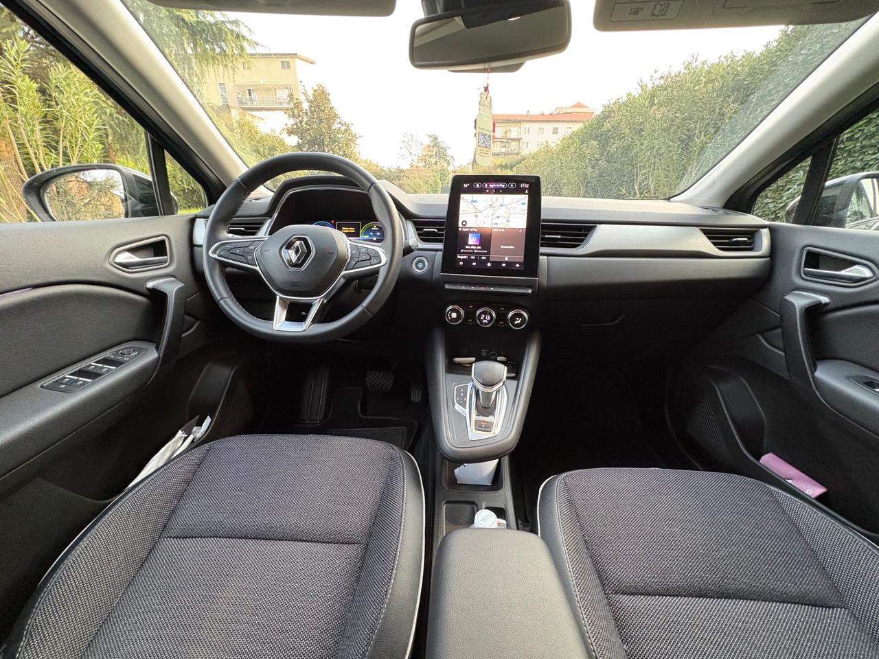 Renault Captur 1.6 E-Tech phev INTENS 160cv auto my2021