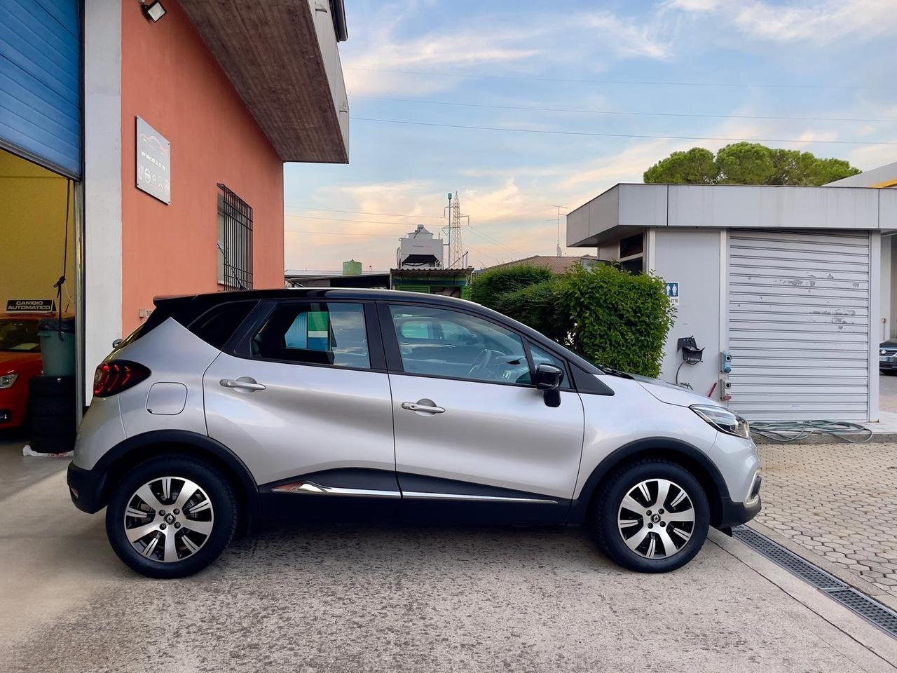 Renault Captur EXPERIENCE