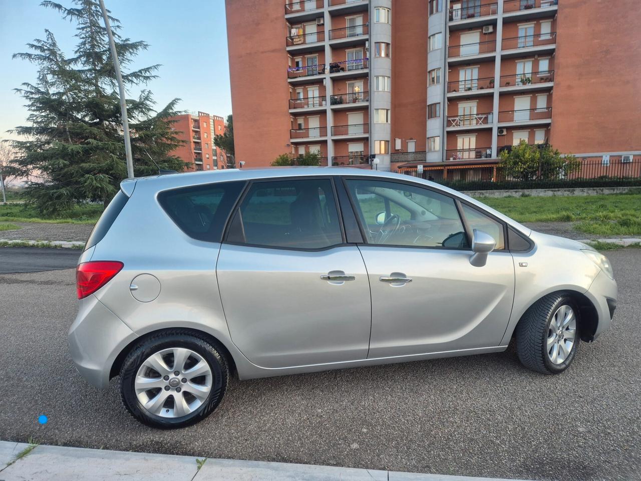 Opel Meriva 1.7 CDTI 110CV anno 2013