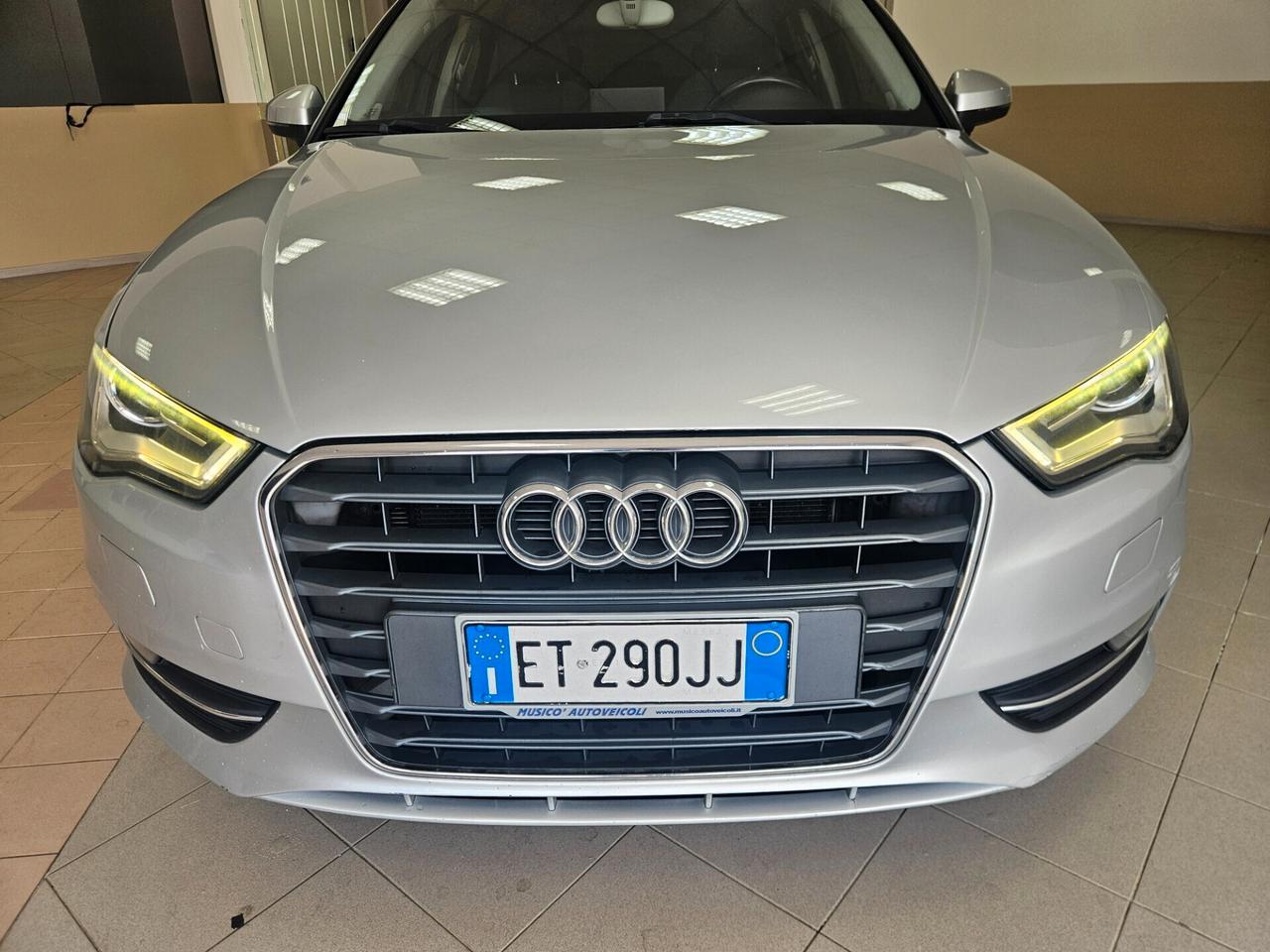Audi A3 SPB 1.6 TDI Ambiente