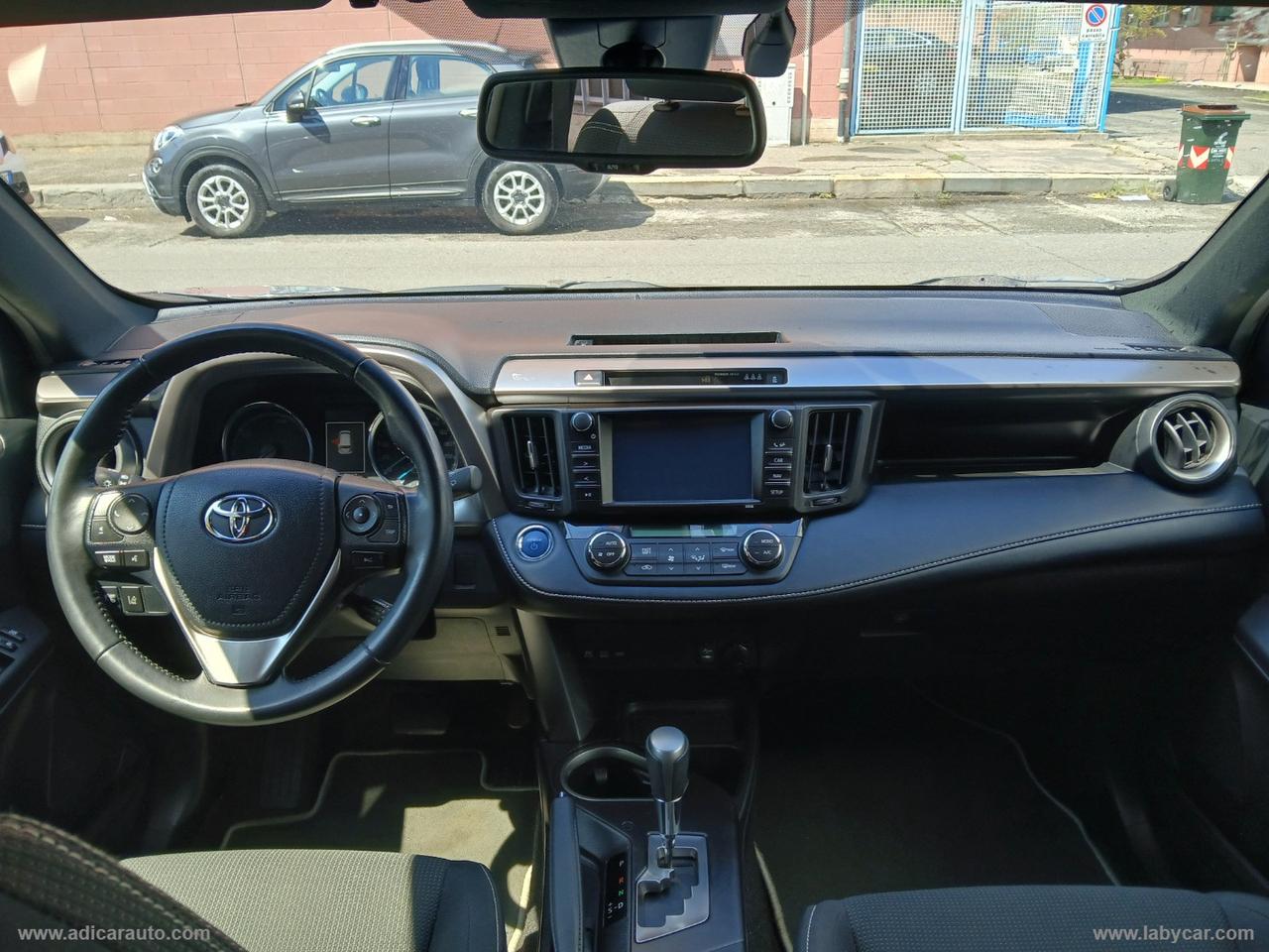 TOYOTA RAV4 2.5 Hybrid 2WD