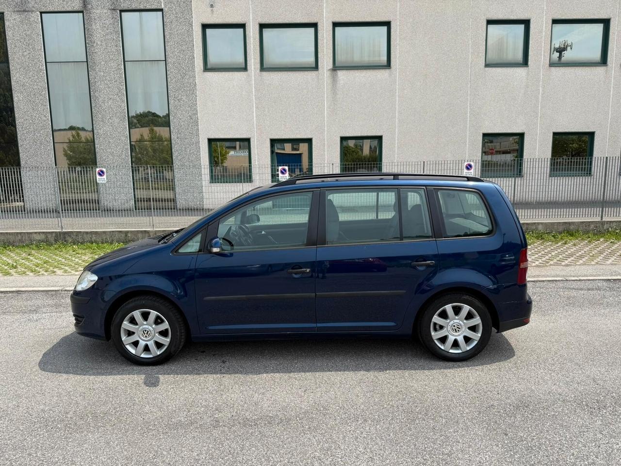 Volkswagen Touran 1.9 TDI 105CV DSG Trendline