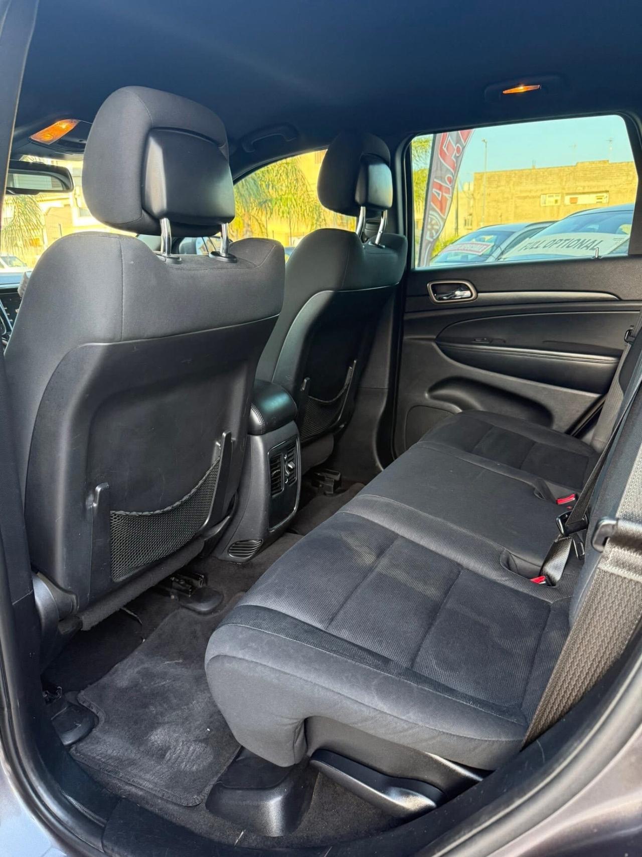 Jeep Grand Cherokee 3.0 V6 CRD Multijet II Laredo