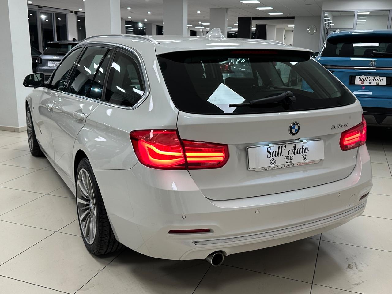 Bmw 318 318d Touring 150 Cv Luxury - 2016