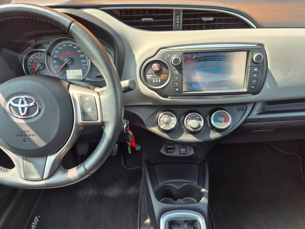 Toyota Yaris 1.0 5 porte Active