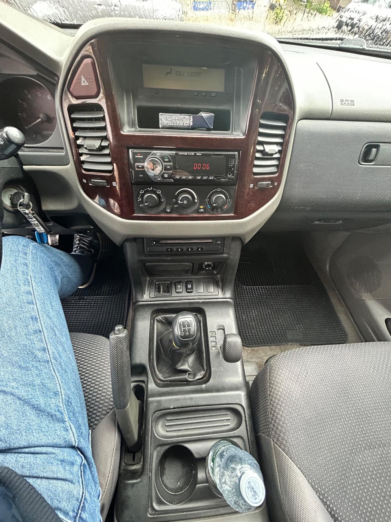 Mitsubishi Pajero 2.5 TDI 3p. GLX