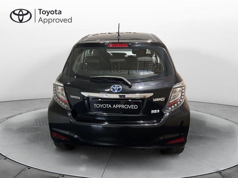 Toyota Yaris 1.5 Hybrid Lounge AREA C FREE