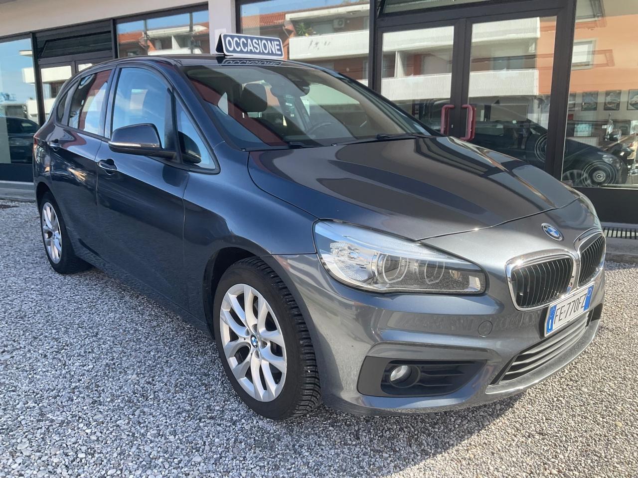 Bmw 2er Active Tourer 218d Luxury