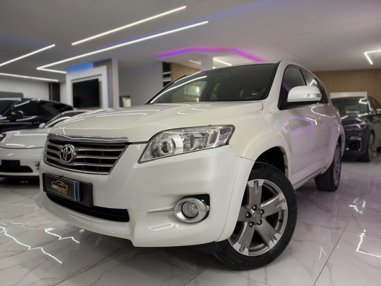 Toyota RAV4 Crossover 2.2 150CV Executive Automatico