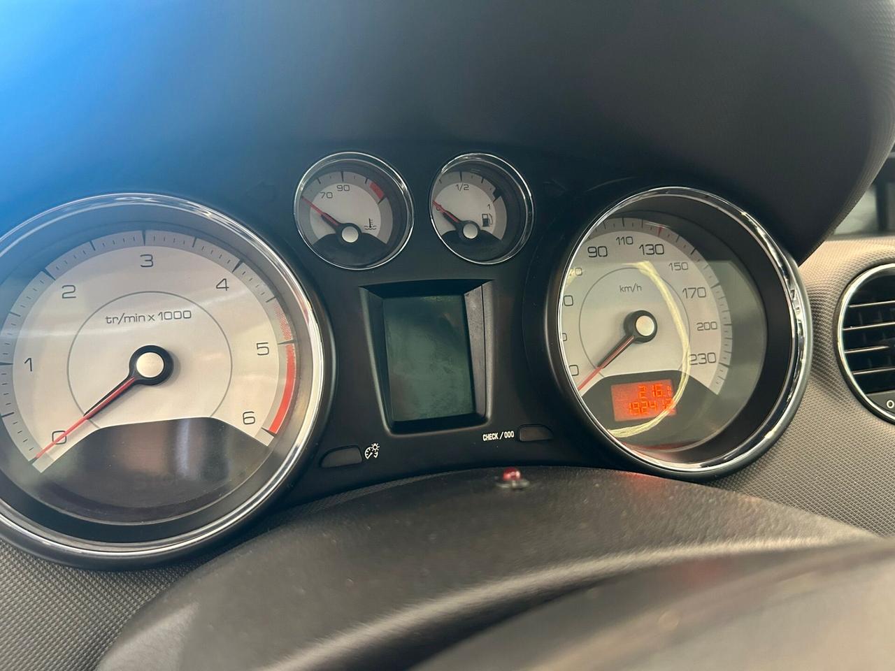Peugeot 308 2.0 HDi 5p. Féline TETTO - 2007