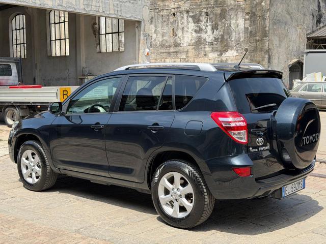 TOYOTA RAV 4 MY23 RAV4 2.2 D-4D 150 CV DPF