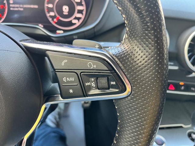 AUDI TT Coupé 2.0 TFSI quattro S tronic S line