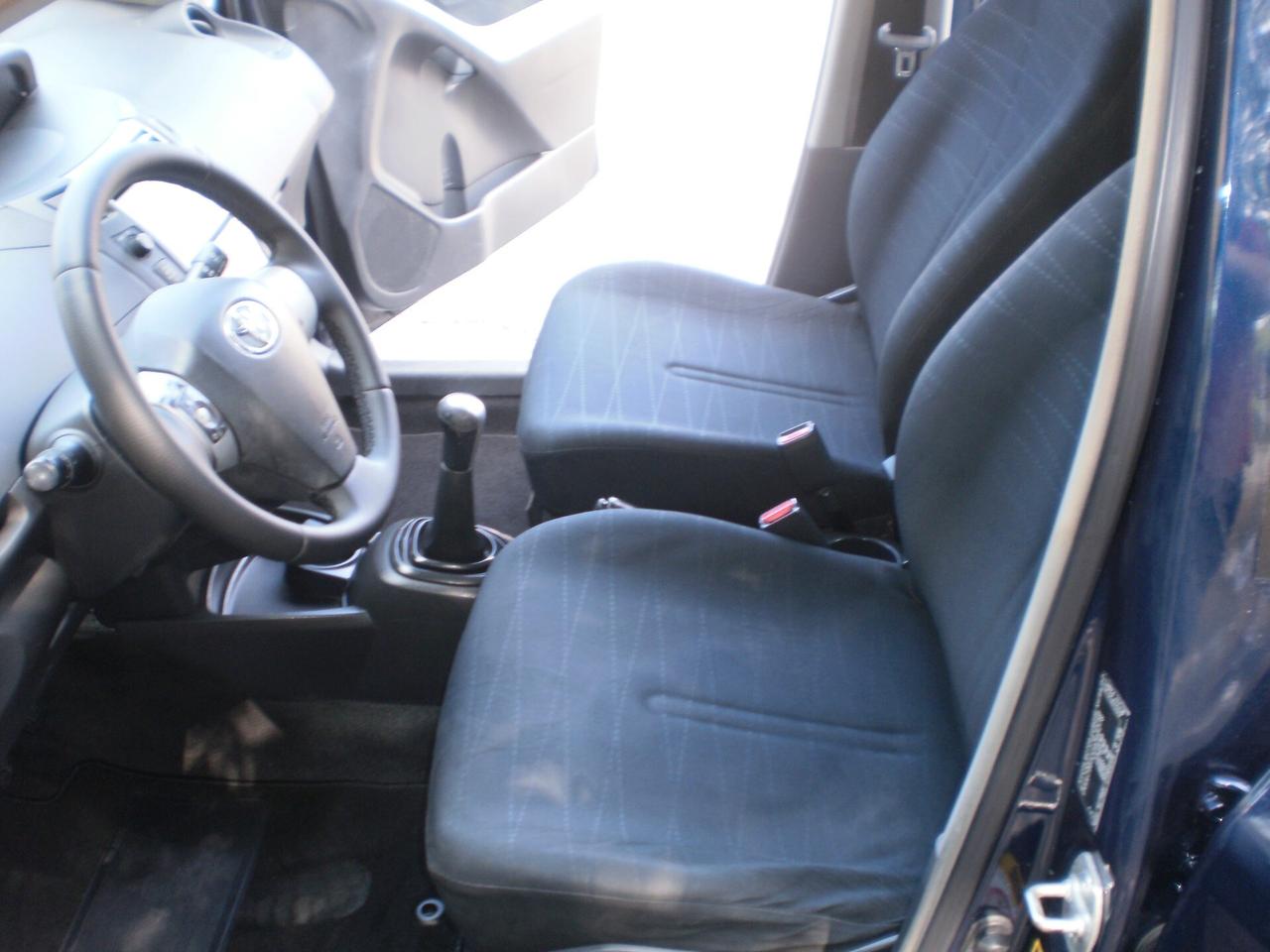 Toyota Yaris 1.4 D-4D 5 porte Sol