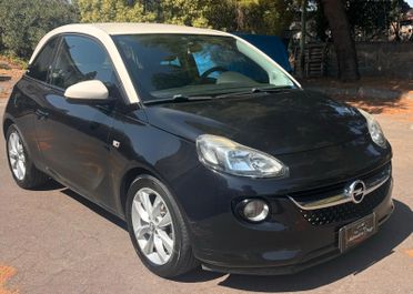 Opel Adam 1.2 70 CV White/Black Link
