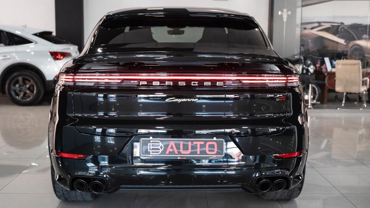 Porsche Cayenne COUPE 3.0 E-HYBRID TIPTRONIC 21" TETTO PANORAMICO PACK CHRONO BOSE SEDILI SCARICHI S