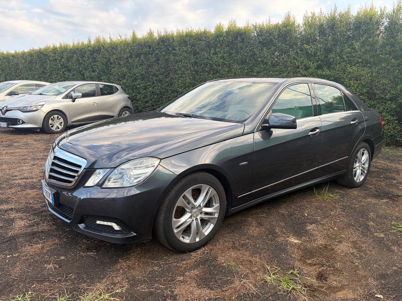 Mercedes-benz E 250 CDI BlueEFFICIENCY Avantgarde
