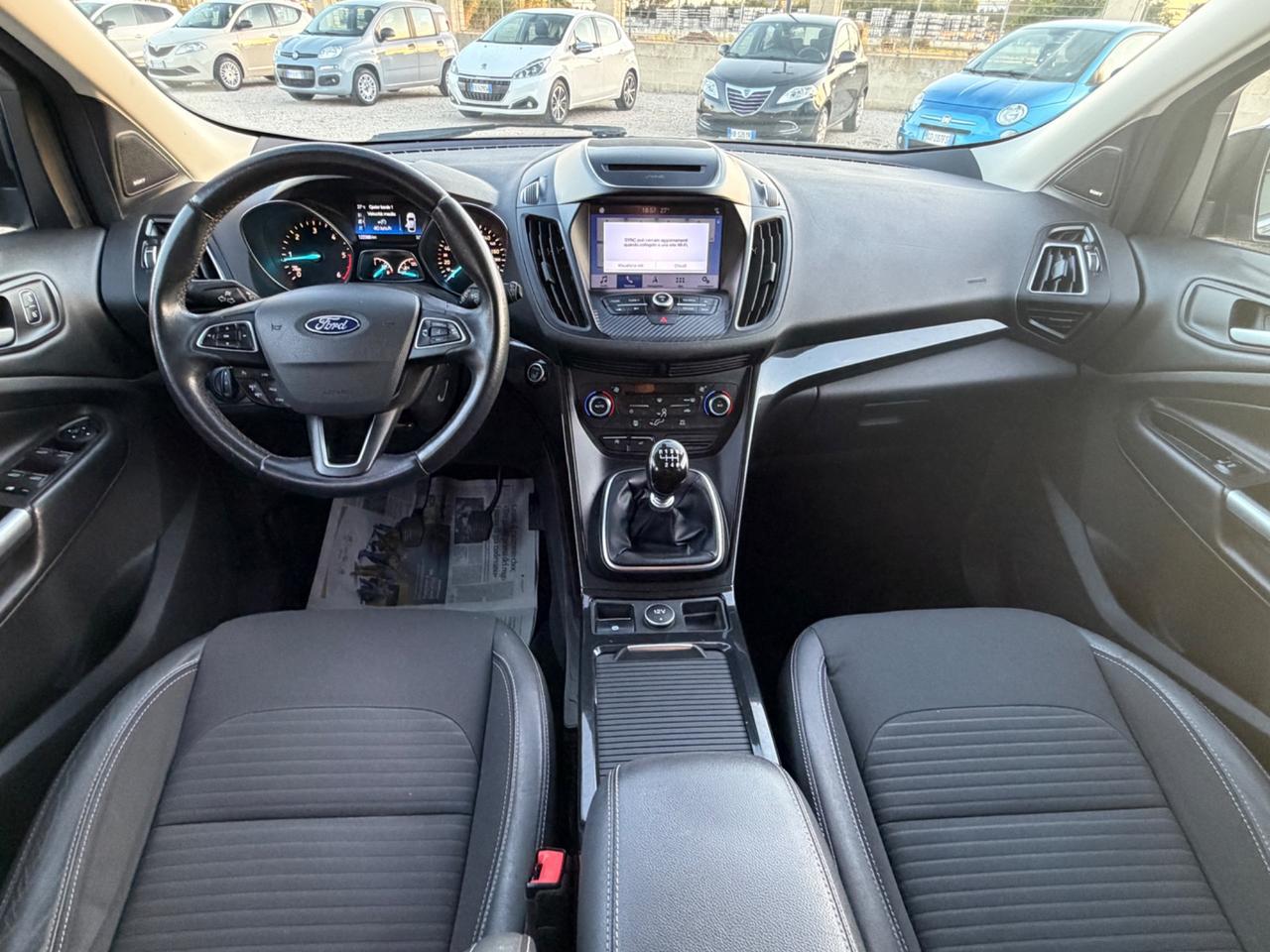 Ford Kuga 1.5 TDCI 120 CV S&S 2WD Titanium