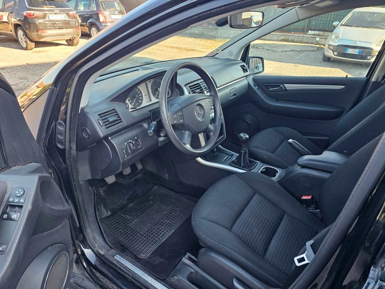 Mercedes-benz B 180 CDI Premium