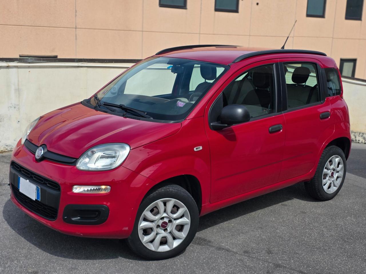 Fiat Panda 0.9 TwinAir Turbo Natural Power Lounge