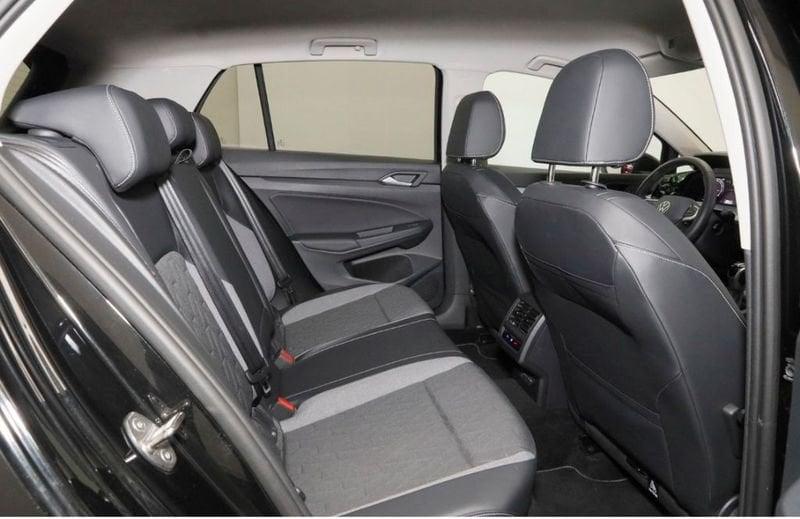 Volkswagen Golf 8.5 1.5 TSI 115 CV ACT GOAL Led 16" Gancio Cockpit Navi