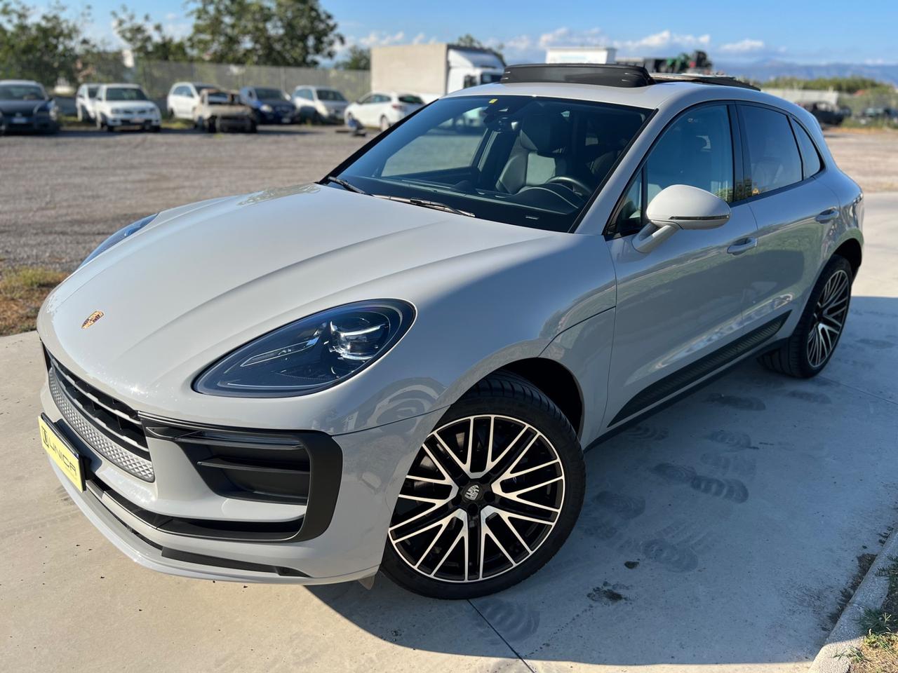 Porsche Macan 2.0 265CV TETTO UNICO PROPRIETARIO IVA ESPOSTA