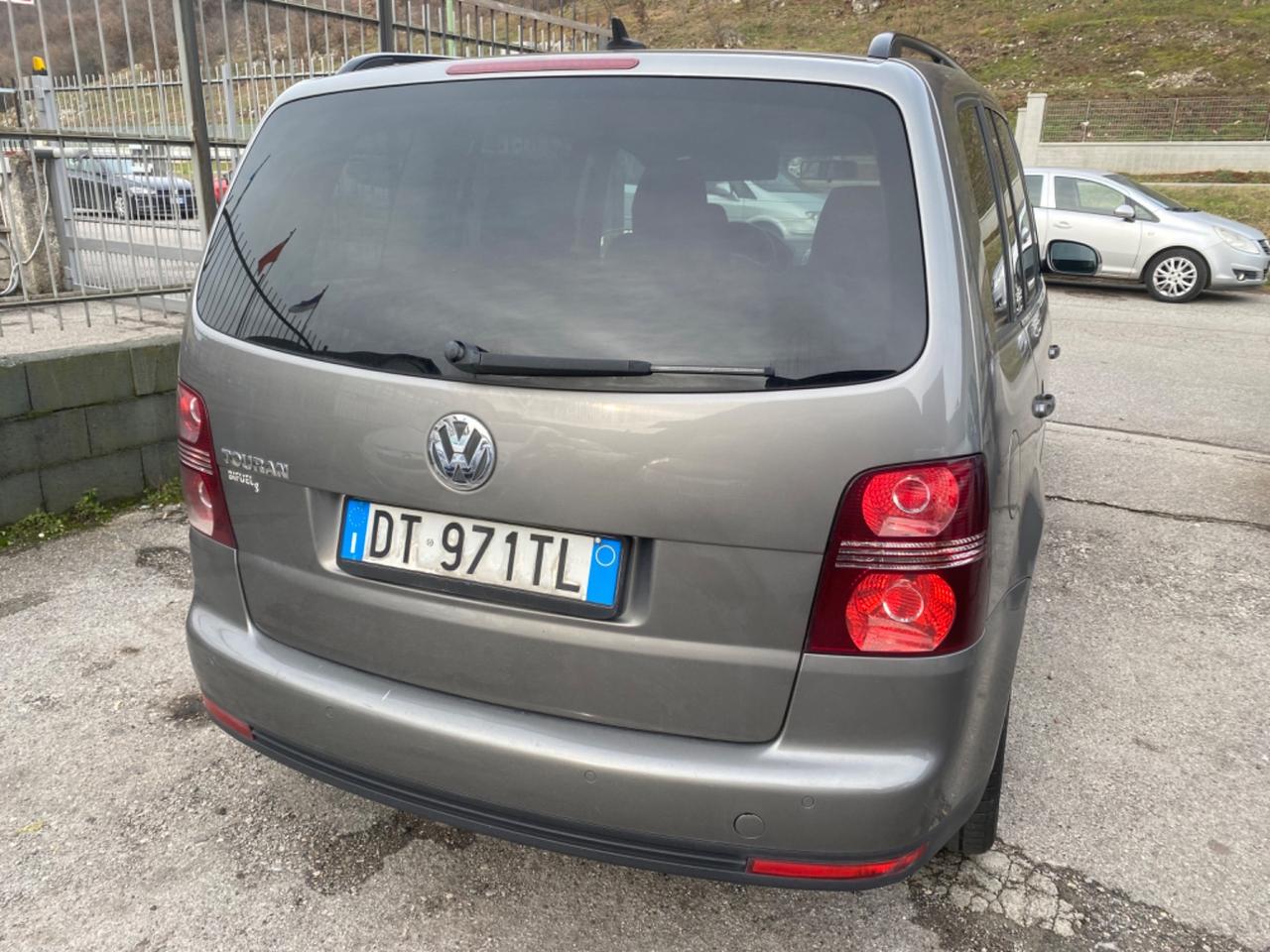 Volkswagen Touran 1.6 Conceptline Bifuel G