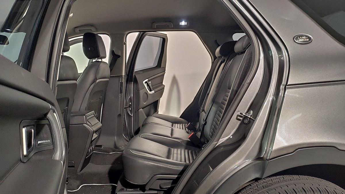 LAND ROVER Discovery Sport SOLO PER COMMERCIANTI AUTO SENZA GARANZIA