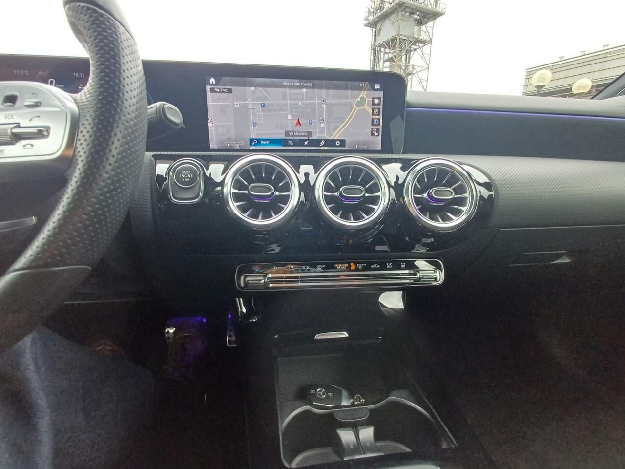 Mercedes-benz A 250 e hybrid EQ Premium