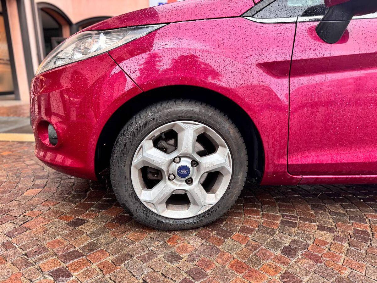 Ford Fiesta DISTRIBUZIONE FATTA!
