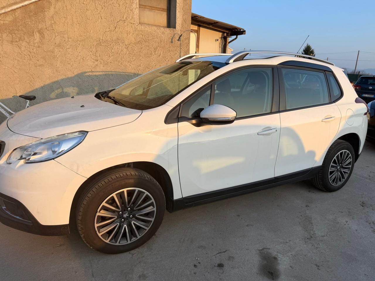 Peugeot 2008 PureTech 82 Active