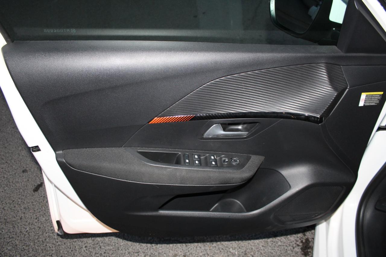 Peugeot 208 motore elettrico 136 CV 5 porte Active Pack