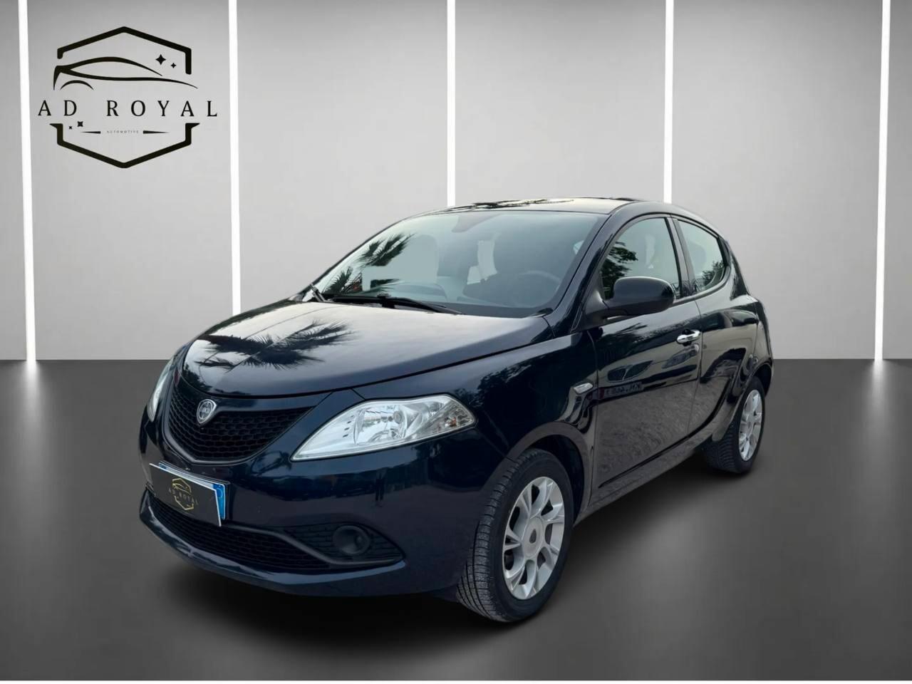 Lancia Ypsilon 1.2 69 CV 5 porte S&S Gold 2019
