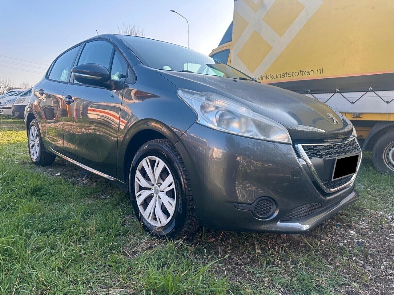 Peugeot 208 1.2 VTi 82 CV 5 porte Active