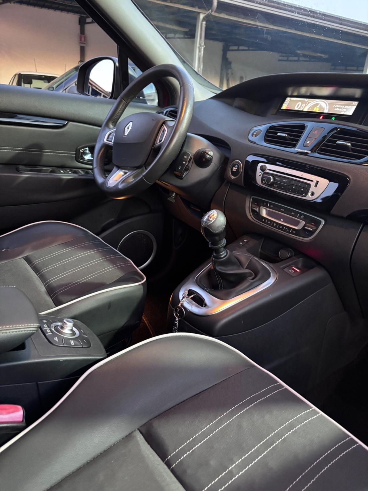 Renault Scenic Scénic 1.6 dCi 130CV Start&Stop Bose