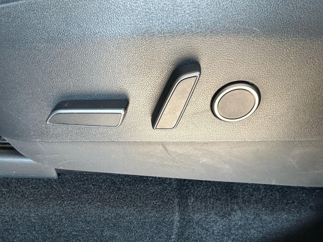 Tesla Model Y Long Range Dual Motor awd