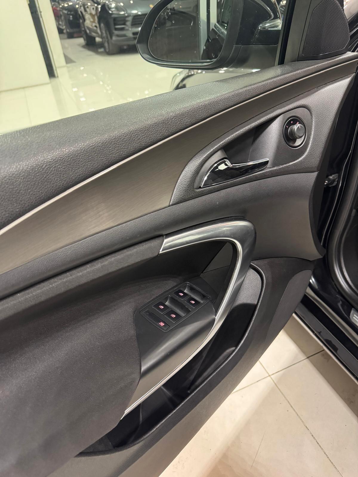 Opel Insignia 2.0 CDTI 4 porte Elective