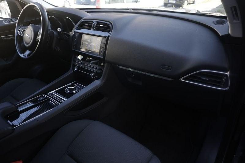 Jaguar F-Pace Jaguar F-Pace 2.0d 180 CV AWD aut. MOTORE ROTTO Unicoproprietario