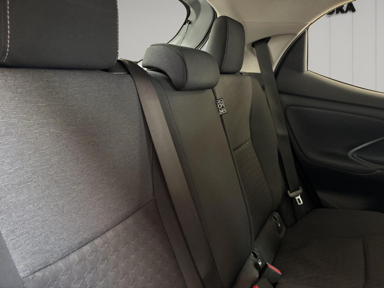 Toyota Yaris 1.5h Active