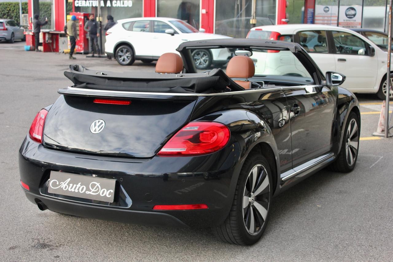 Volkswagen Maggiolino DSG CUP CABRIO 1.2 TSI BIXENON NAVY SEDILI RISC.