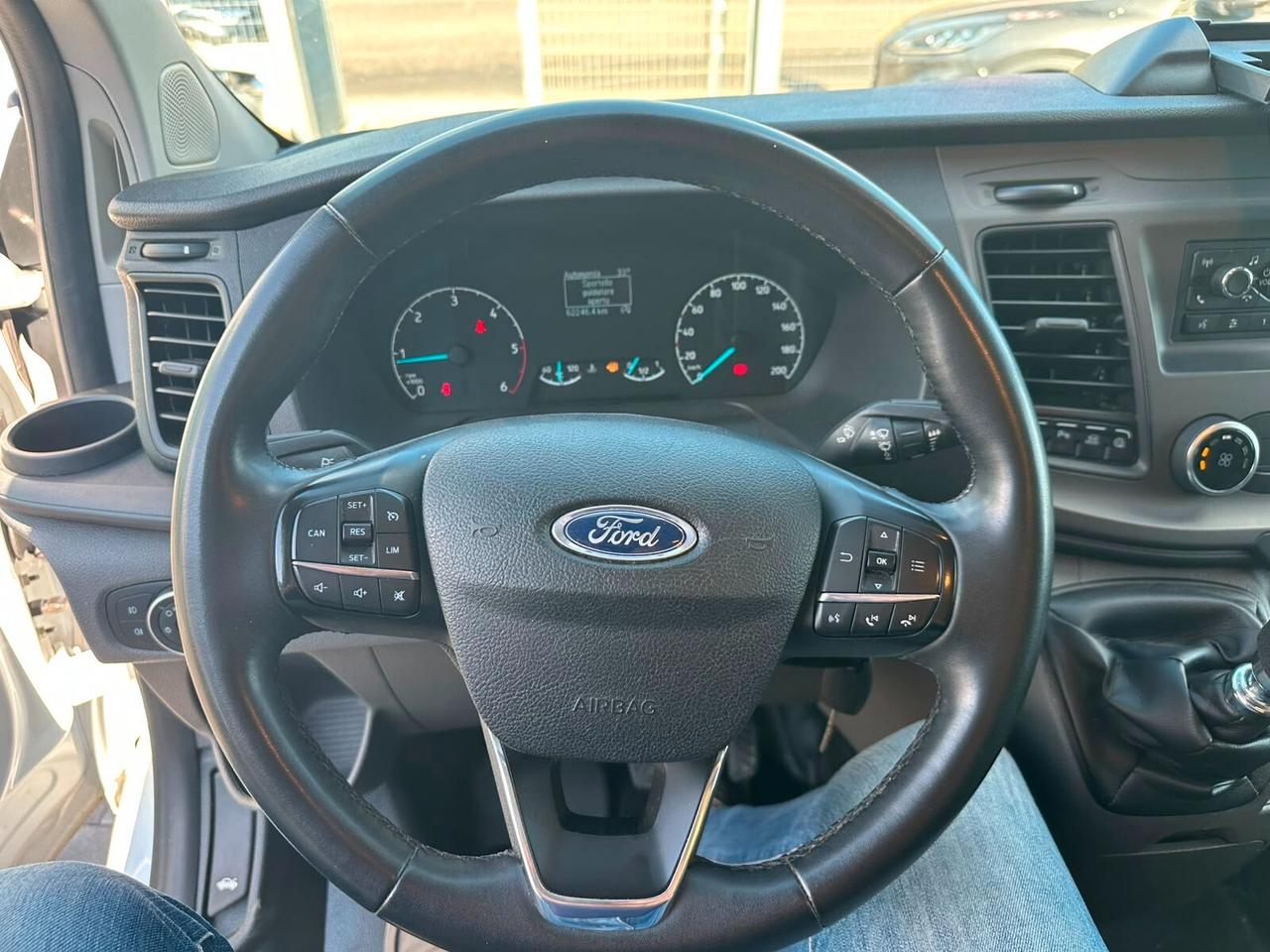 Ford Transit Custom 280 2.0 EcoBlue Hybrid 130 PC Furg. Titanium