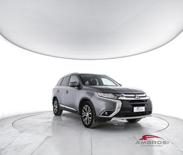 MITSUBISHI Outlander 2.2 DI-D 4WD Intense - AUTOCARRO N1 - PER OPERATOR