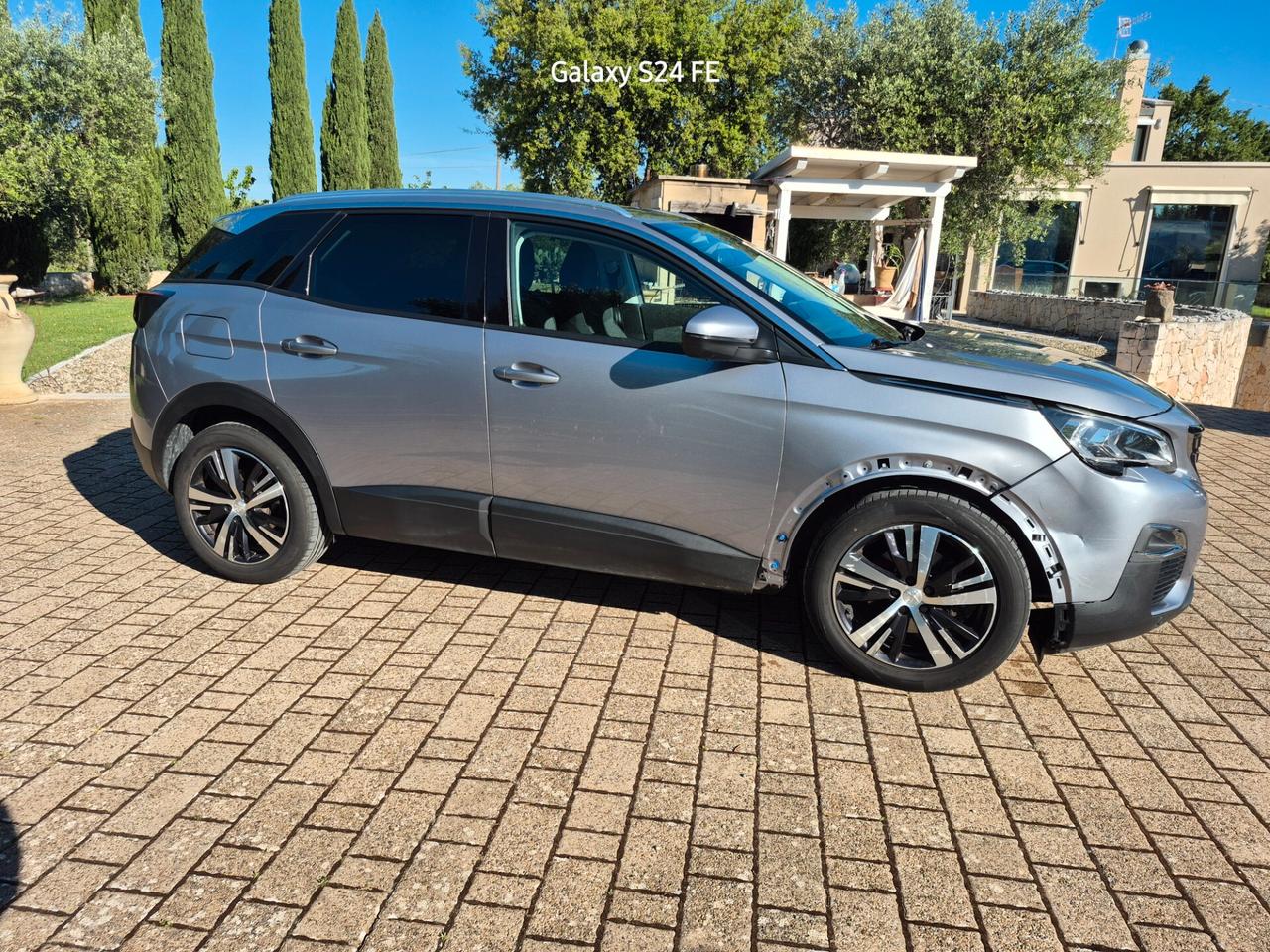 Peugeot 3008 BlueHDi 130 S&S EAT8 Allure